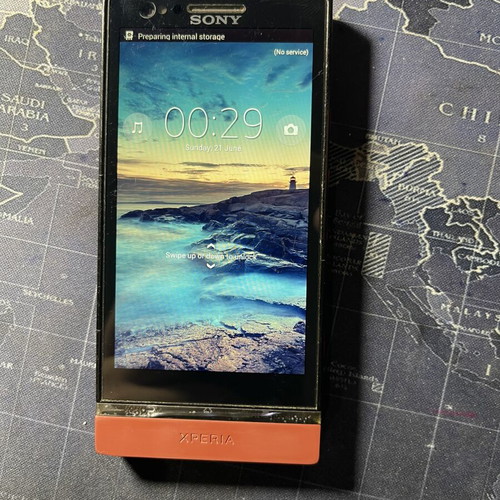 Sony Xperia P like new, red, 16GB, Android phone