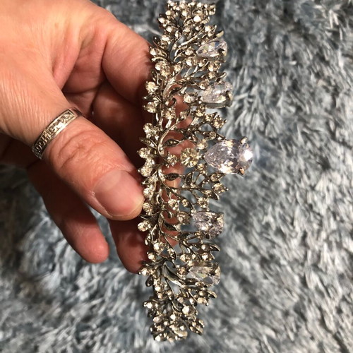 Bridal tiara like new