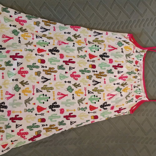 Cotton kids dress used, ages 7-8, Indian pattern