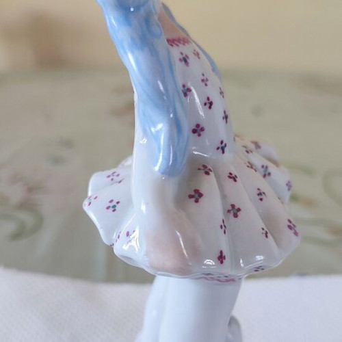Vintage Soviet porcelain figurine Malvina & Artemon from Kiev