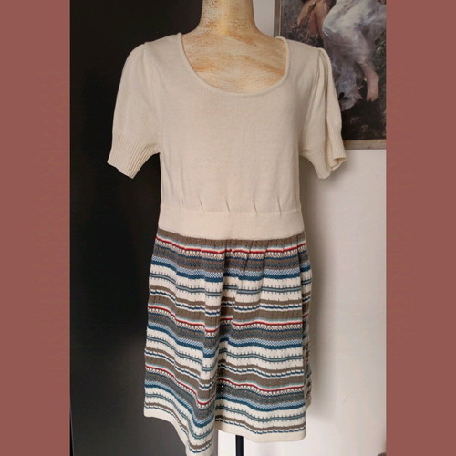 Papaya knitted women's dress size M used