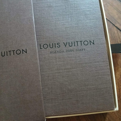 Louis Vuitton 2009 agenda refills new in box