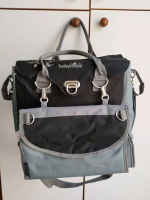 Babymoov changing bag used with insulated bottle holder