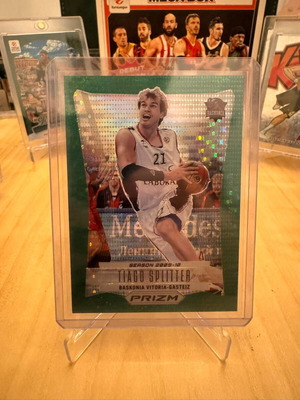 Tiago Splitter Prizm Retro Green Basketball Card like new, limited 23/25