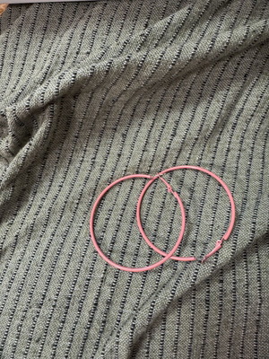 Hoop earrings like new, pink color