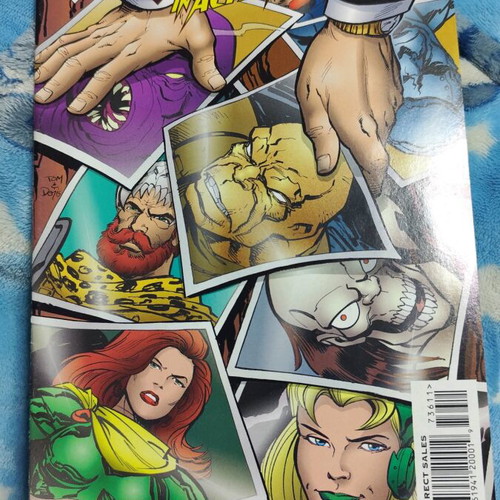 Superman Action Comics Collection 11 Issues Like New (90s - 00s)