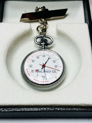 Ρολόϊ Νοσηλεύτριας Ελβετικό Καινούργιο Swiss Made Ασημί