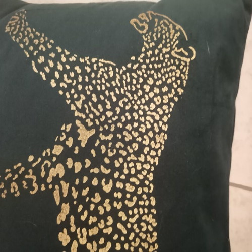 Modernhome velvet pillows with gold leopard print, pack of 2, dark green