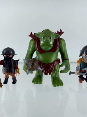Playmobil Νάνοι με Τρολ μεταχειρισμένο, κωδικός 6004, λείπουν αλυσίδες