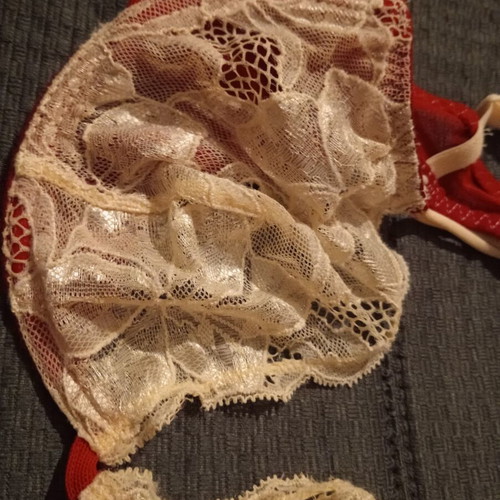 Intimissimi lace bra 75B/C, red and cream