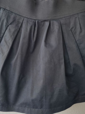 Zara μίνι φούστα μεταχειρισμένη, μαύρη, μέγεθος L, flared με κουφόπιετες