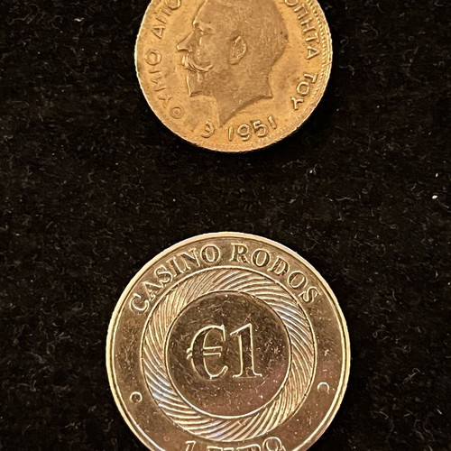 Ενθύμια νομίσματα μεταχειρισμένα, πακέτο 2, βασιλόπιτα 1951 και Καζίνο Ρόδου 1€