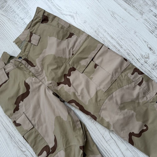 Military Gore-Tex Trousers desert camo, like new