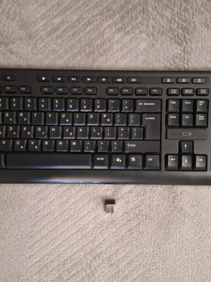Wireless keyboard like new