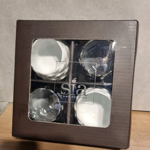 Set of 4 pinecone-shaped decorative tealight holders SIA new