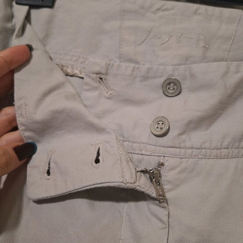 JustB gray capri pants size M like new