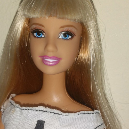 Barbie I Love Puppy 2008 doll like new