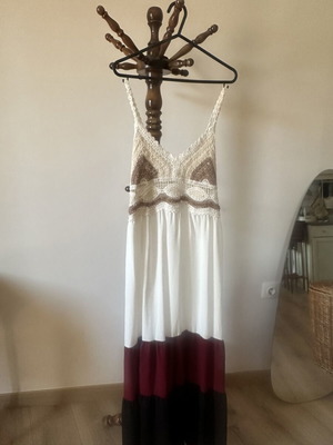 Long dress new, size Medium
