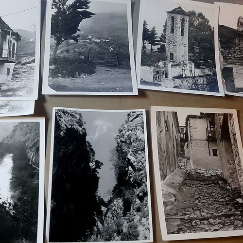 Black and white photo collection like new, 47 vintage images from Greece