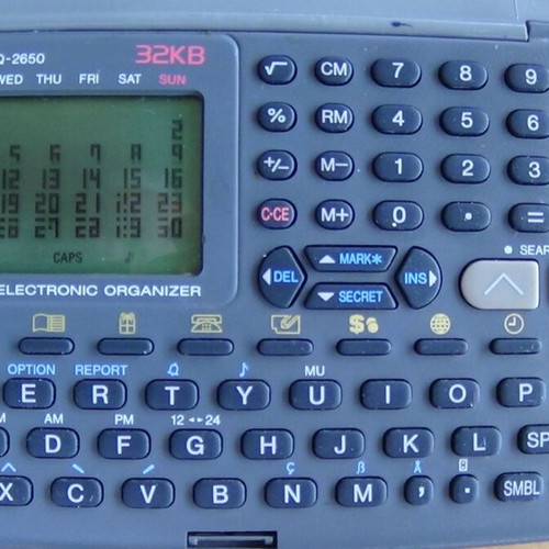 Sharp ZQ-2650 vintage electronic organizer 32KB