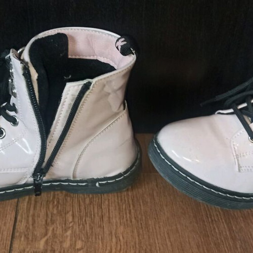 Adams kid's boots used, size 30, white and pink