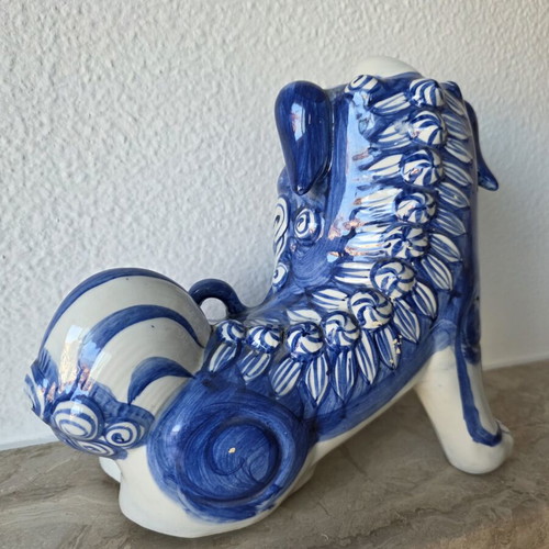 Glass Lion Decorative Item like new 25×25