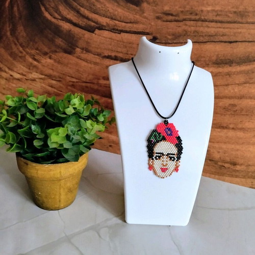 Frida Kahlo necklace with miyuki made to order, multicolor
