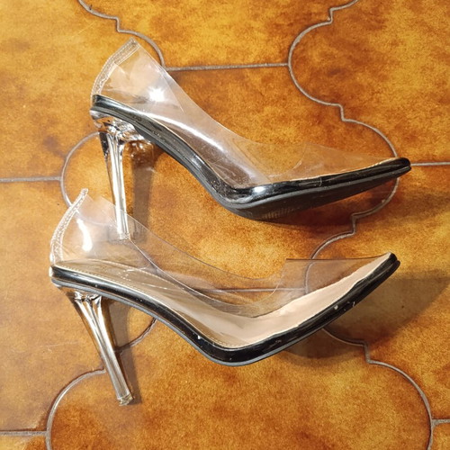 Pumps black with transparent PVC, like new, size 38