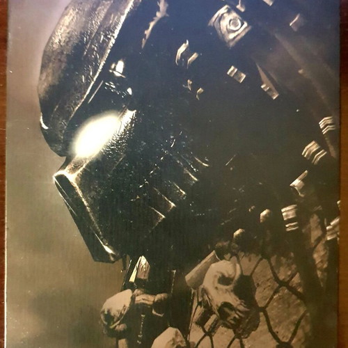 Aliens VS Predator Limited Edition Steelbook for PlayStation 3 like new