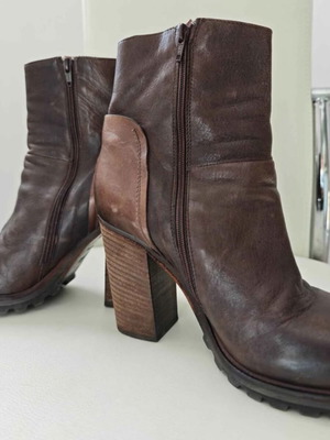 Vic leather boots, brown, size 39.5