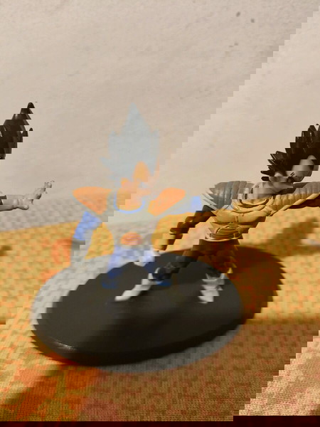 Vegeta φιγούρα