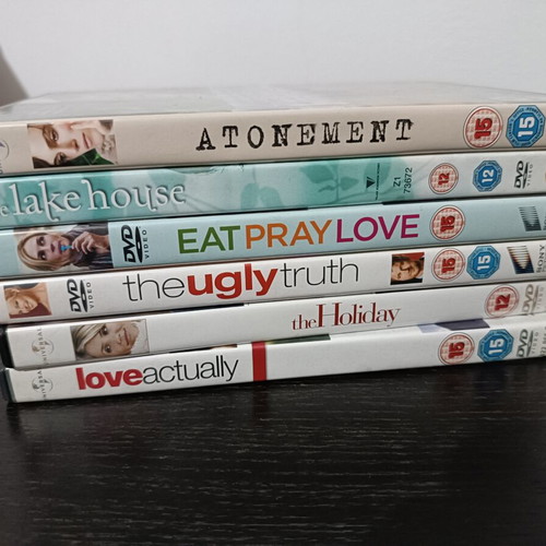 DVDs lot of 6 used romance and comedy movies