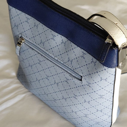 Caprice crossbody bag, blue and white