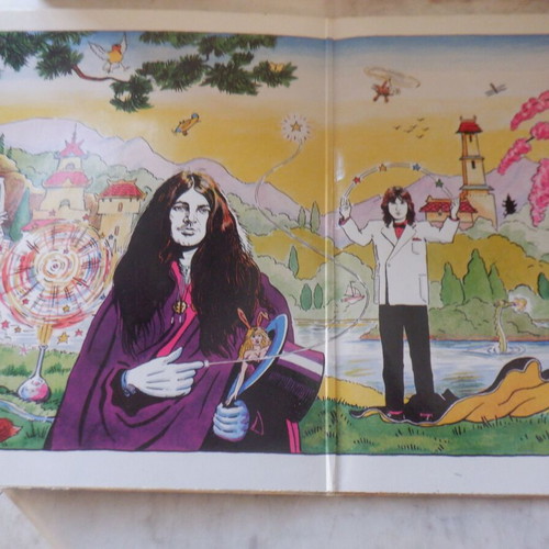 Gillan Magic LP vinyl like new, English pressing, double gatefold