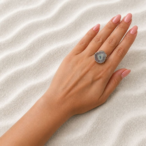 Handmade open ring with brass and agate stone, size 55, adjustable