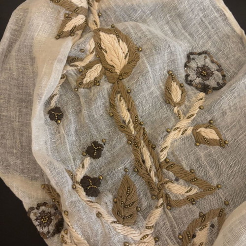 Massimo Dutti Linen Scarf with Embroidery new, beige and gold