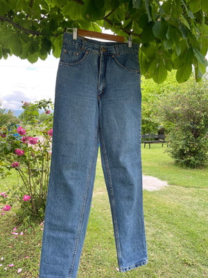 Prince vintage jeans like new, size S/M, blue