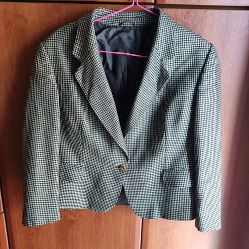 Jacket like new, size M, gray and beige