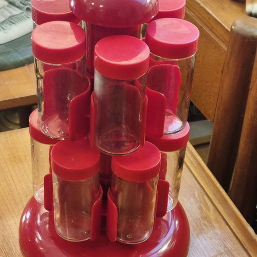 Rotating spice rack used, 12 positions