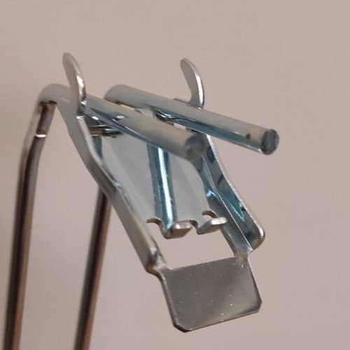 Double automatic shelf hooks with label