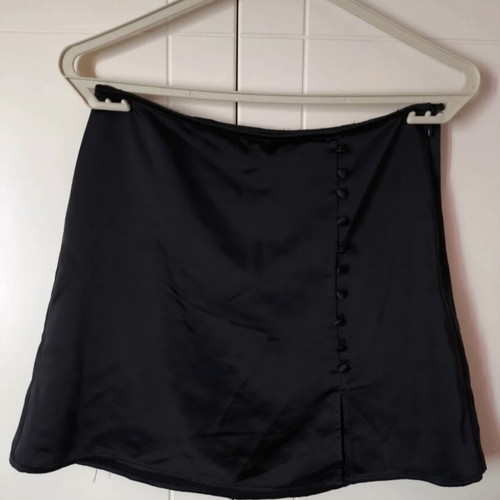 Black satin skirt with small side buttons like new, size S