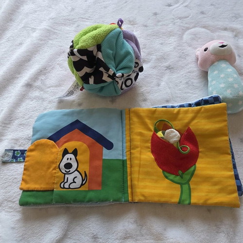 Baby toys used, set of 3 pieces
