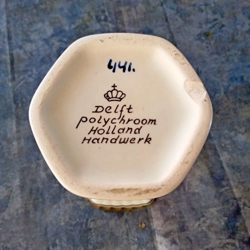 Delft Vase 1960