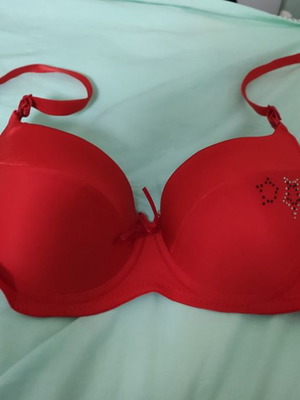 Red bra used, size 75B