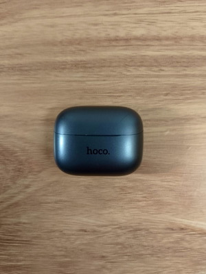 Hoco black wireless earbuds with charging case