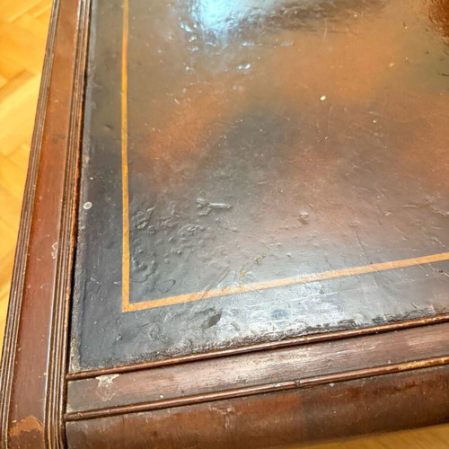 Weiman Regency scroll top wooden coffee table used