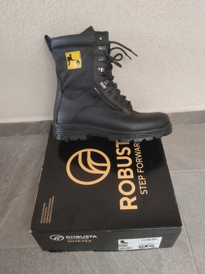 Robusta boots new