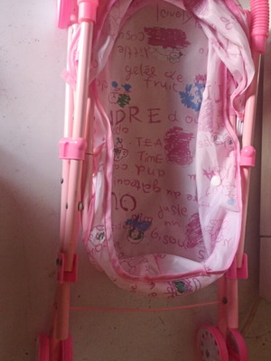 Toy stroller metal foldable like new