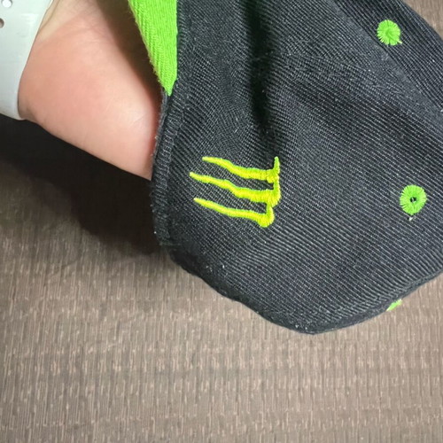 Monster cap like new