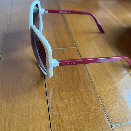 3Guys Oversized Sunglasses Used White With Case